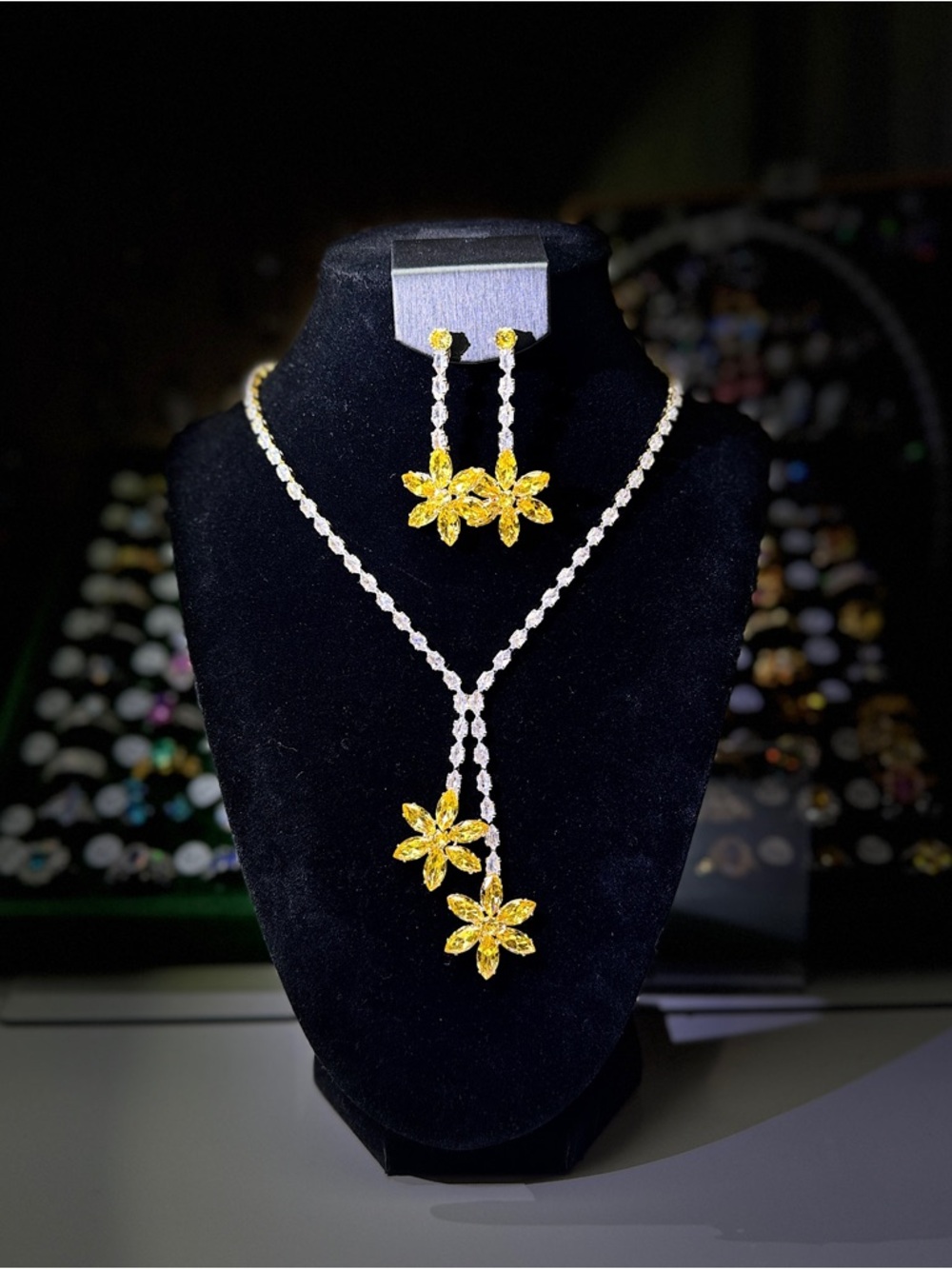 Elegant Gold Floral Crystal Necklace & Earring Set